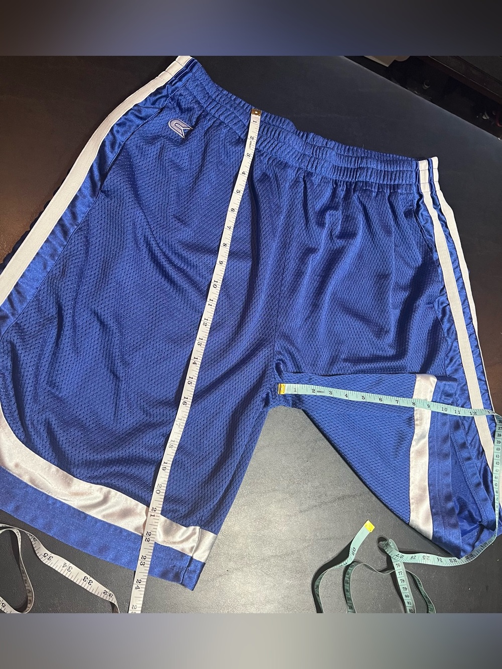 Vintage Colosseum University of Kentucky Wildcats Blue Basketball Shorts - Picture 10 of 12